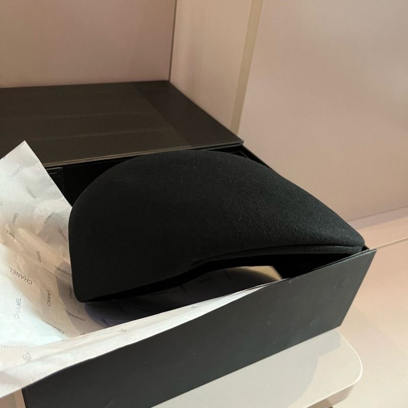 Loewe Caps